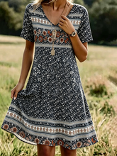 Dark Base Vintage Floral Spliced Border V-Neck Short Sleeve Loose Mini Dress For Women