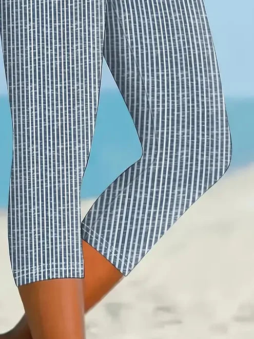 Striped Print Elastic Waist H-Line Capri Leggings