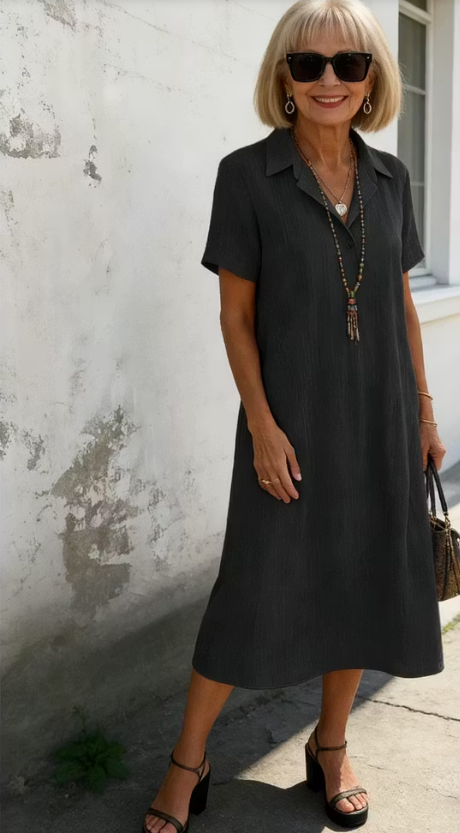 Loose Short-sleeved V-neck Solid Color Cotton and Linen Shirt Dress